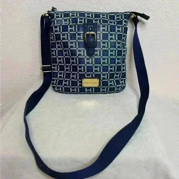 TOMMY HILFIGER Navy Blue Crossbody bag. - Picture 1 of 2